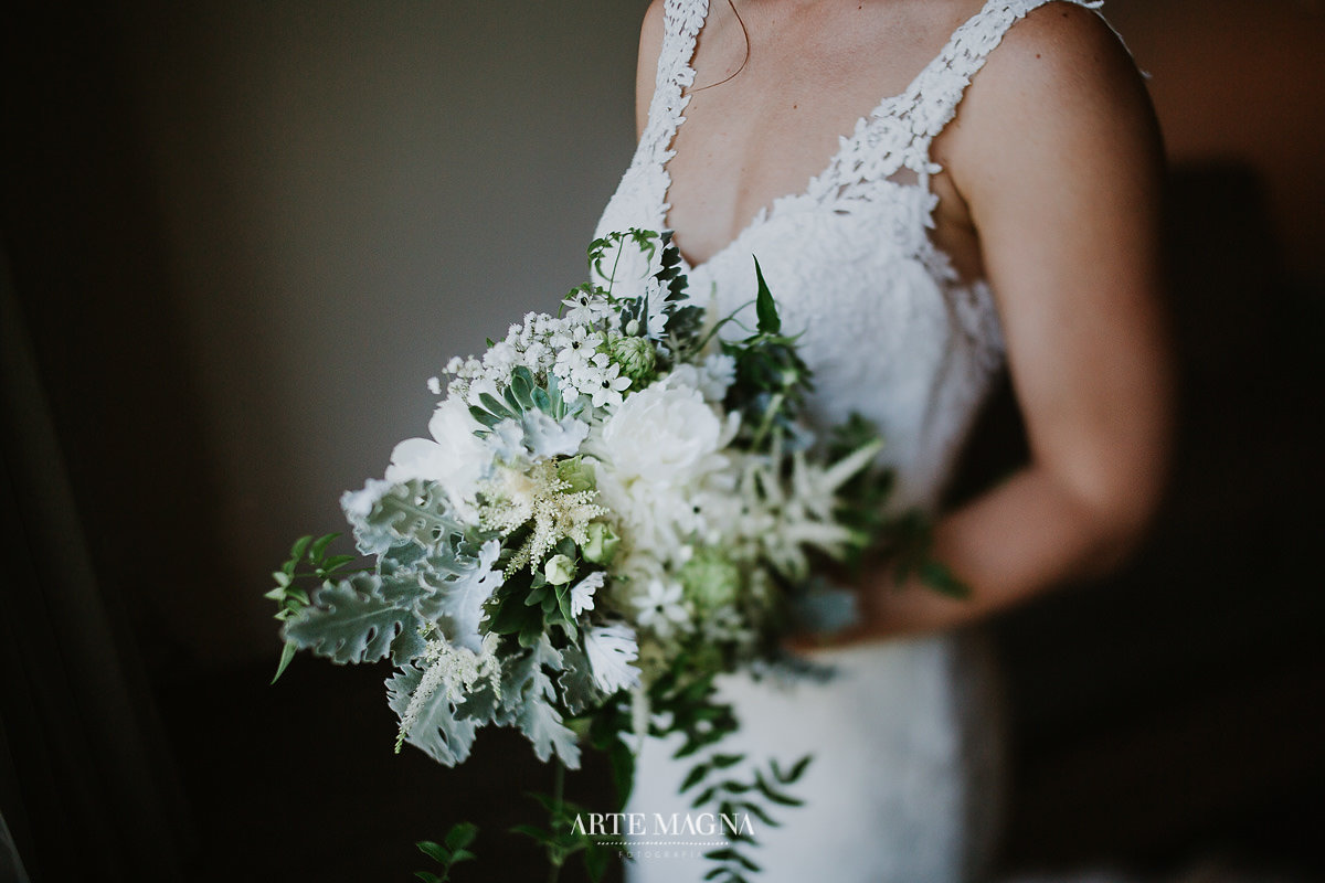 BOUQUET & BOUTONNI&Egrave;RE