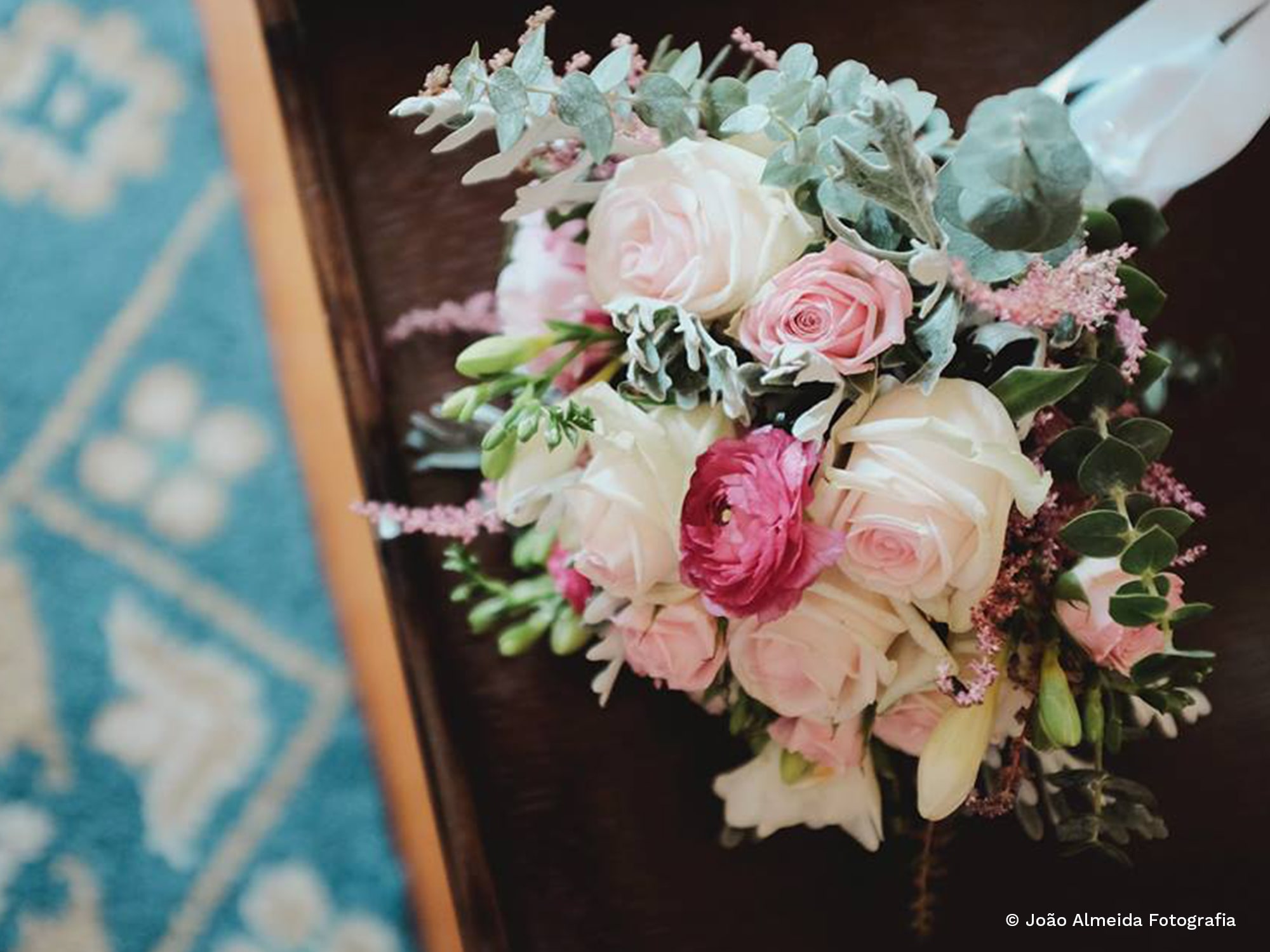 BOUQUET & BOUTONNI&Egrave;RE