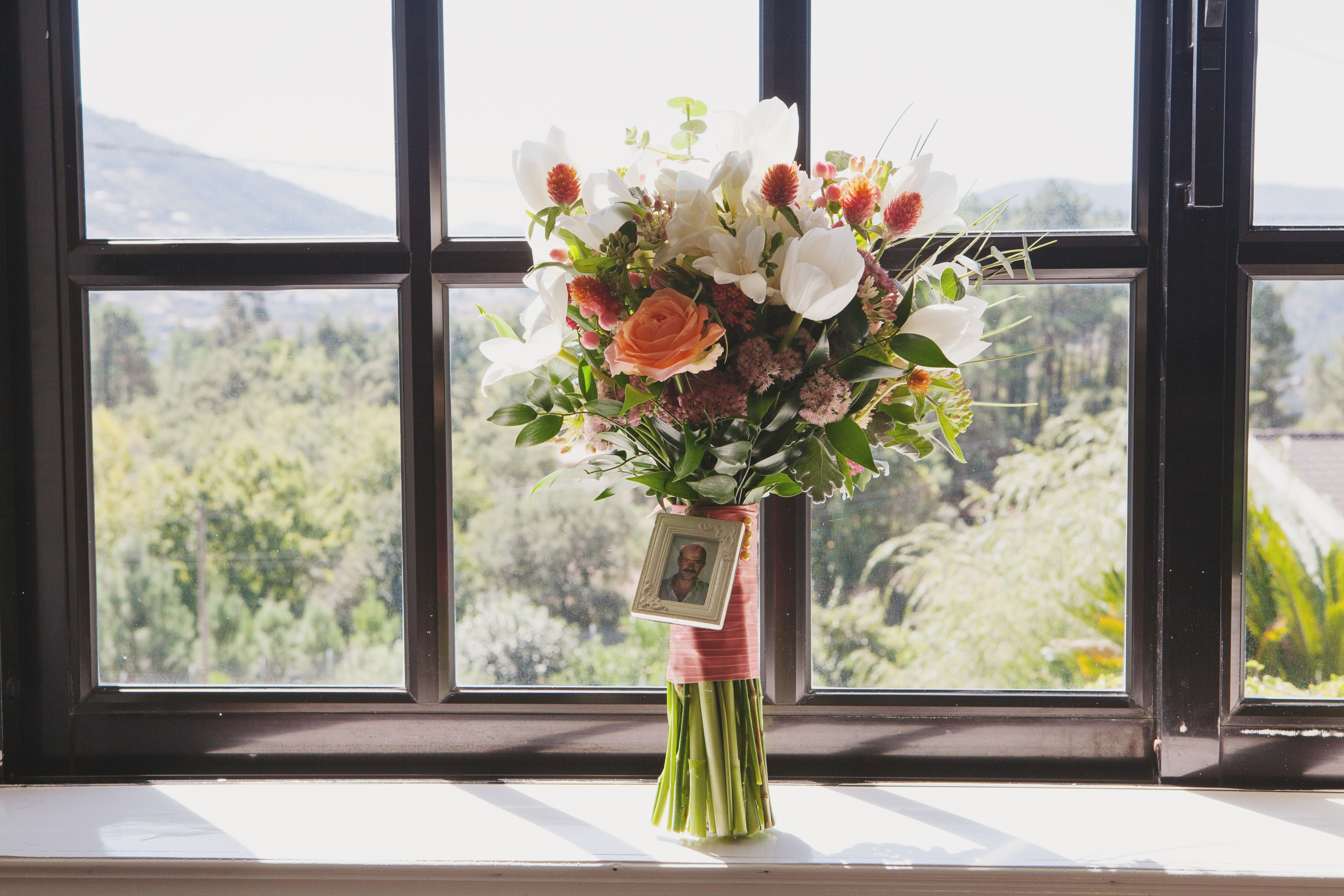 BOUQUET & BOUTONNI&Egrave;RE