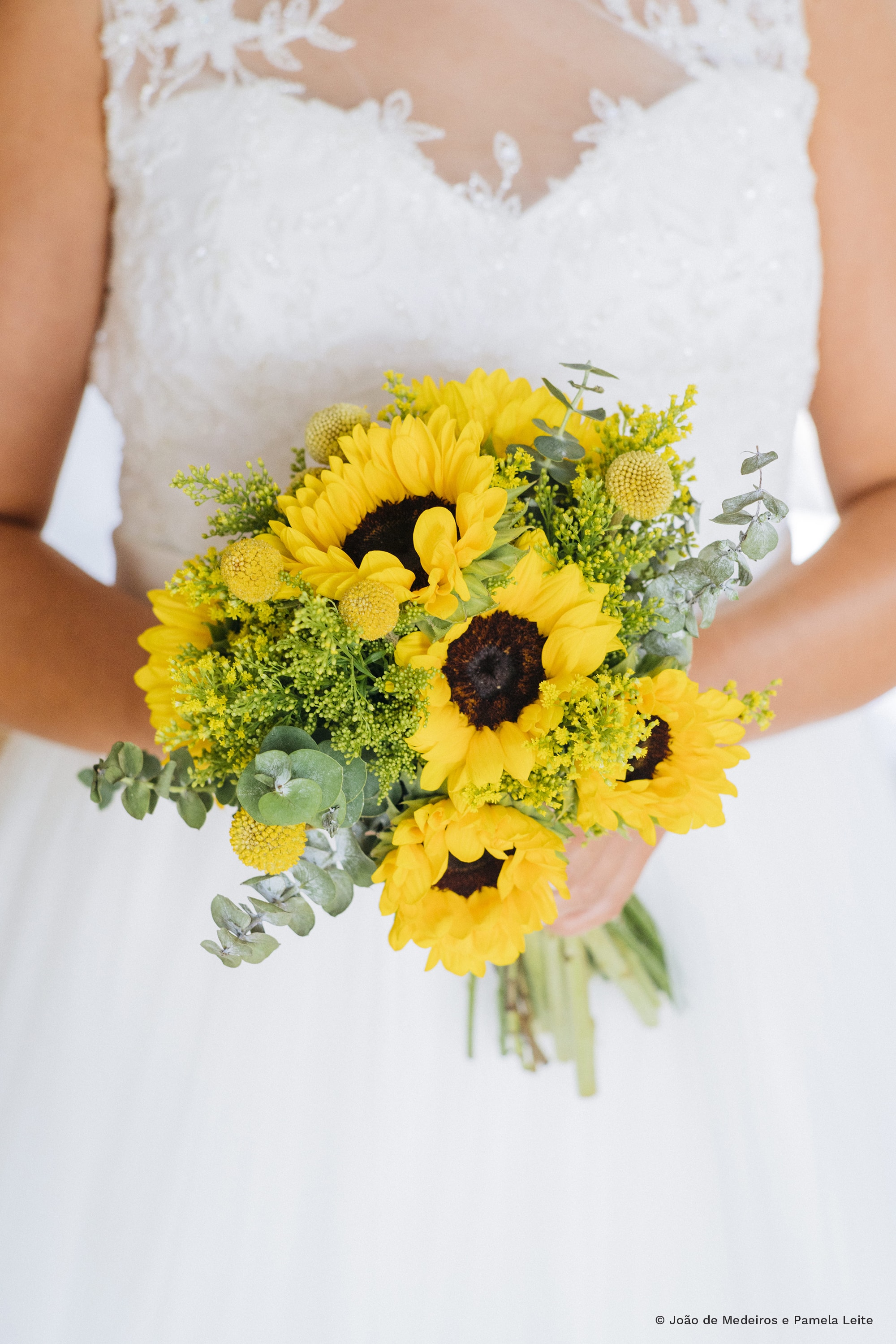 BOUQUET & BOUTONNI&Egrave;RE